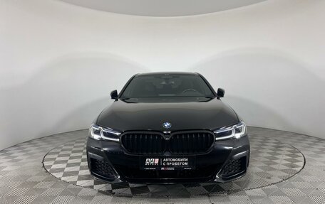 BMW 5 серия, 2020 год, 5 299 000 рублей, 2 фотография