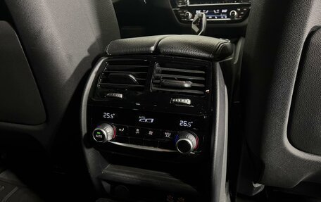 BMW 5 серия, 2020 год, 5 299 000 рублей, 21 фотография