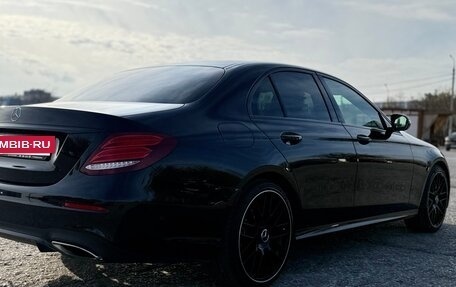 Mercedes-Benz E-Класс, 2018 год, 3 570 000 рублей, 7 фотография