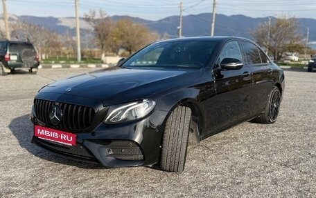 Mercedes-Benz E-Класс, 2018 год, 3 570 000 рублей, 24 фотография