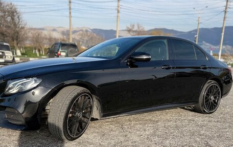 Mercedes-Benz E-Класс, 2018 год, 3 570 000 рублей, 26 фотография