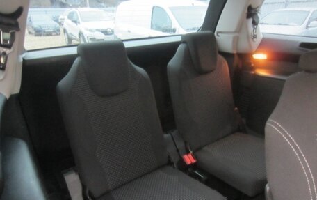 Citroen C4 Picasso II рестайлинг, 2011 год, 770 000 рублей, 22 фотография