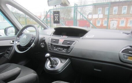 Citroen C4 Picasso II рестайлинг, 2011 год, 770 000 рублей, 27 фотография