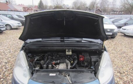 Citroen C4 Picasso II рестайлинг, 2011 год, 770 000 рублей, 30 фотография