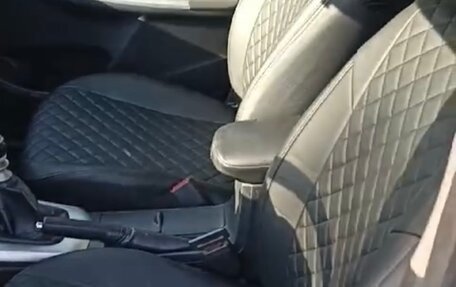 Toyota Corolla, 2012 год, 1 300 000 рублей, 13 фотография