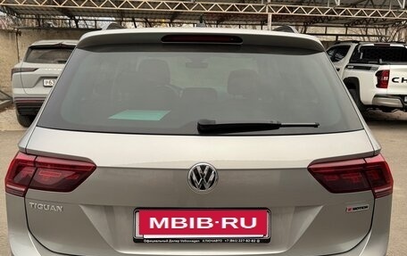 Volkswagen Tiguan II, 2020 год, 3 150 000 рублей, 2 фотография