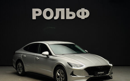 Hyundai Sonata VIII, 2021 год, 2 700 000 рублей, 1 фотография