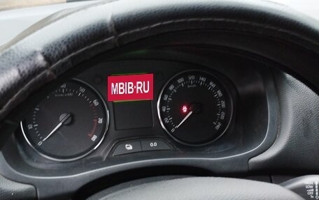 Skoda Fabia II, 2014 год, 700 000 рублей, 5 фотография