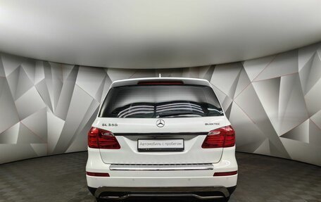 Mercedes-Benz GL-Класс, 2015 год, 3 997 000 рублей, 8 фотография