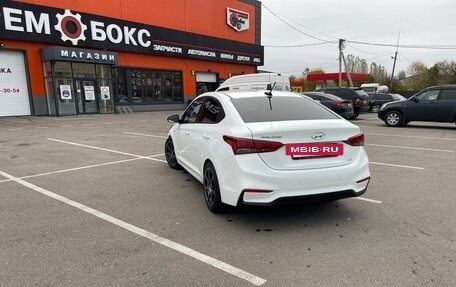 Hyundai Solaris II рестайлинг, 2019 год, 1 500 000 рублей, 8 фотография