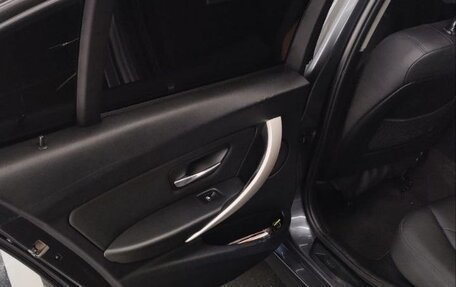 BMW 3 серия, 2014 год, 1 800 000 рублей, 19 фотография