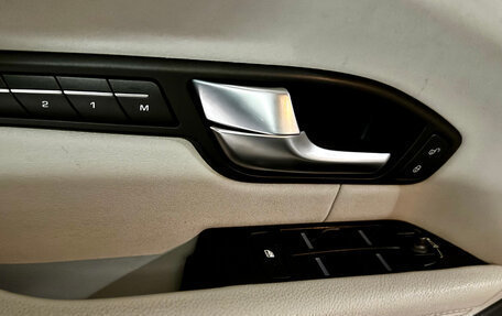 Land Rover Range Rover Evoque I, 2016 год, 3 000 000 рублей, 18 фотография