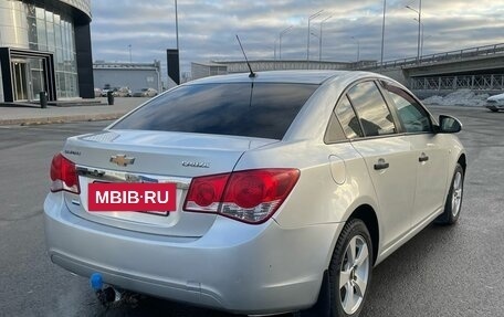 Chevrolet Cruze II, 2011 год, 420 000 рублей, 7 фотография