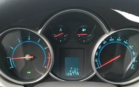 Chevrolet Cruze II, 2012 год, 700 000 рублей, 16 фотография