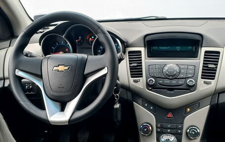 Chevrolet Cruze II, 2012 год, 700 000 рублей, 15 фотография