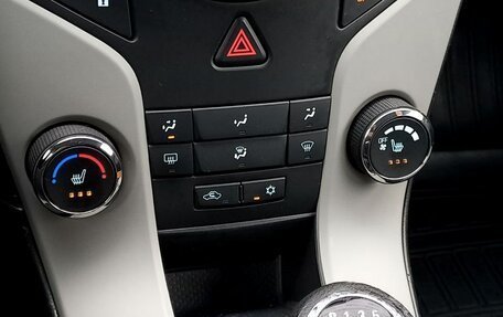 Chevrolet Cruze II, 2012 год, 700 000 рублей, 17 фотография