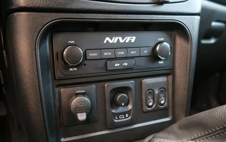 Chevrolet Niva I рестайлинг, 2019 год, 749 000 рублей, 19 фотография