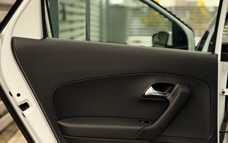 Volkswagen Polo VI (EU Market), 2016 год, 975 000 рублей, 24 фотография