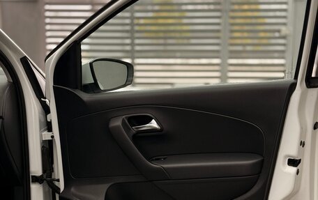 Volkswagen Polo VI (EU Market), 2016 год, 975 000 рублей, 25 фотография