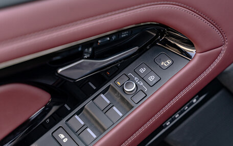 Land Rover Range Rover Evoque II, 2025 год, 7 190 000 рублей, 11 фотография