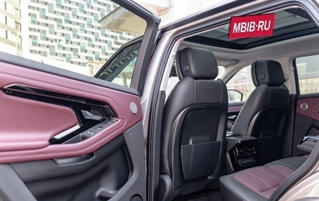 Land Rover Range Rover Evoque II, 2025 год, 7 190 000 рублей, 17 фотография