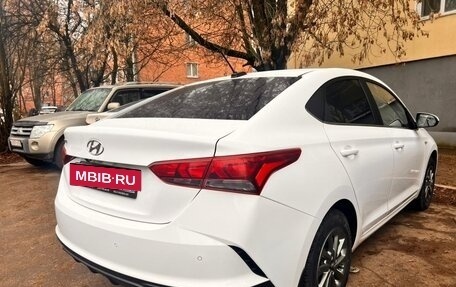 Hyundai Solaris II рестайлинг, 2021 год, 1 927 000 рублей, 6 фотография