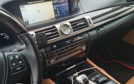 Lexus LS IV, 2013 год, 2 100 000 рублей, 5 фотография