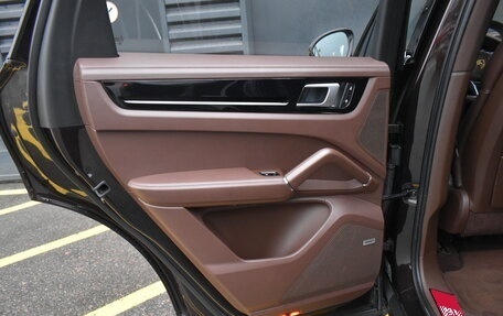 Porsche Cayenne III, 2021 год, 9 850 000 рублей, 21 фотография