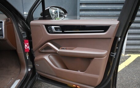 Porsche Cayenne III, 2021 год, 9 850 000 рублей, 26 фотография