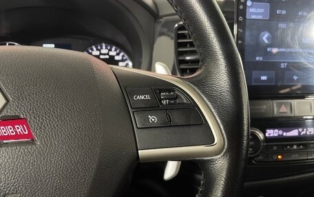 Mitsubishi Outlander III рестайлинг 3, 2013 год, 1 340 000 рублей, 16 фотография