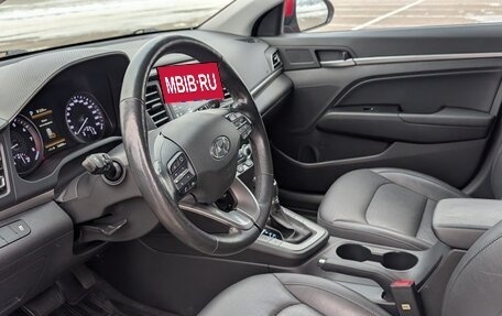 Hyundai Elantra VI рестайлинг, 2019 год, 1 900 000 рублей, 16 фотография