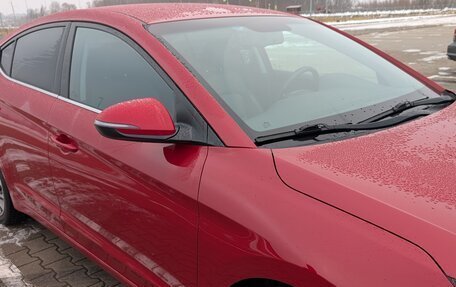 Hyundai Elantra VI рестайлинг, 2019 год, 1 900 000 рублей, 26 фотография