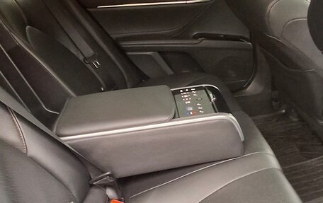 Toyota Camry, 2020 год, 3 100 000 рублей, 6 фотография