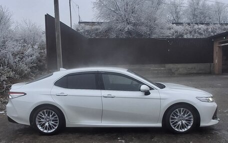 Toyota Camry, 2020 год, 3 100 000 рублей, 3 фотография