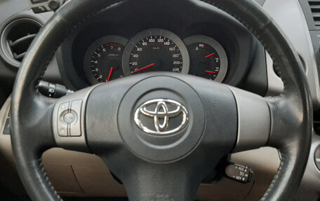 Toyota RAV4, 2006 год, 890 000 рублей, 14 фотография