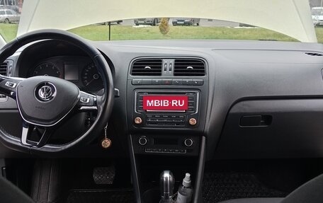 Volkswagen Polo VI (EU Market), 2015 год, 1 050 000 рублей, 12 фотография