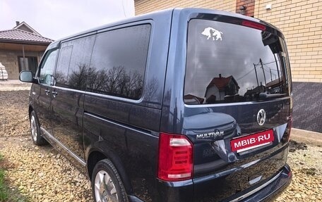 Volkswagen Multivan T6 рестайлинг, 2018 год, 3 900 000 рублей, 12 фотография