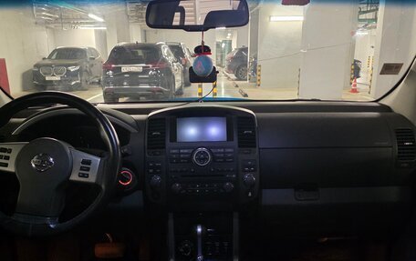 Nissan Pathfinder, 2010 год, 1 700 000 рублей, 8 фотография