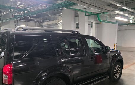 Nissan Pathfinder, 2010 год, 1 700 000 рублей, 6 фотография