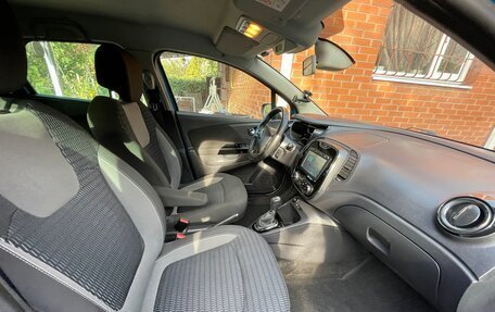 Renault Kaptur I рестайлинг, 2017 год, 1 490 000 рублей, 11 фотография