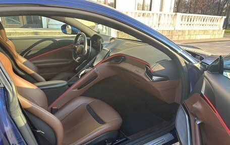 Ferrari Roma, 2021 год, 18 900 000 рублей, 12 фотография