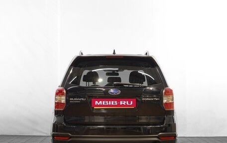 Subaru Forester, 2015 год, 2 109 000 рублей, 5 фотография