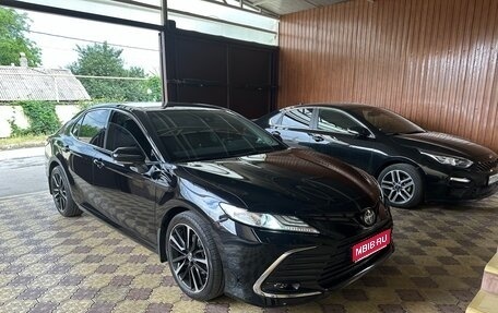 Toyota Camry, 2021 год, 4 150 000 рублей, 1 фотография