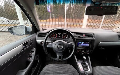 Volkswagen Jetta VI, 2013 год, 1 159 000 рублей, 10 фотография