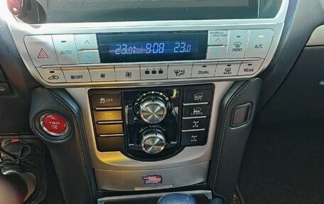 Toyota Land Cruiser Prado 150 рестайлинг 2, 2019 год, 5 200 000 рублей, 10 фотография