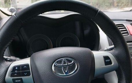 Toyota Auris II, 2011 год, 635 000 рублей, 6 фотография