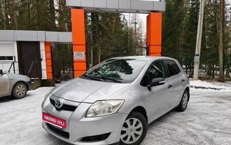 Toyota Auris II, 2011 год, 635 000 рублей, 7 фотография