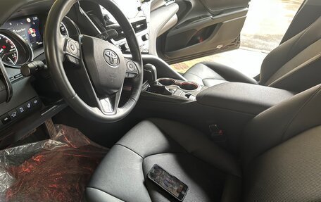 Toyota Camry, 2021 год, 4 150 000 рублей, 16 фотография