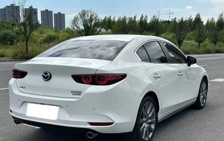 Mazda 3, 2022 год, 1 840 000 рублей, 4 фотография