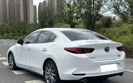 Mazda 3, 2022 год, 1 840 000 рублей, 5 фотография